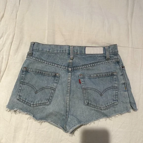 Re/Done X Vintage Levi's Shorts - Picture 3 of 4